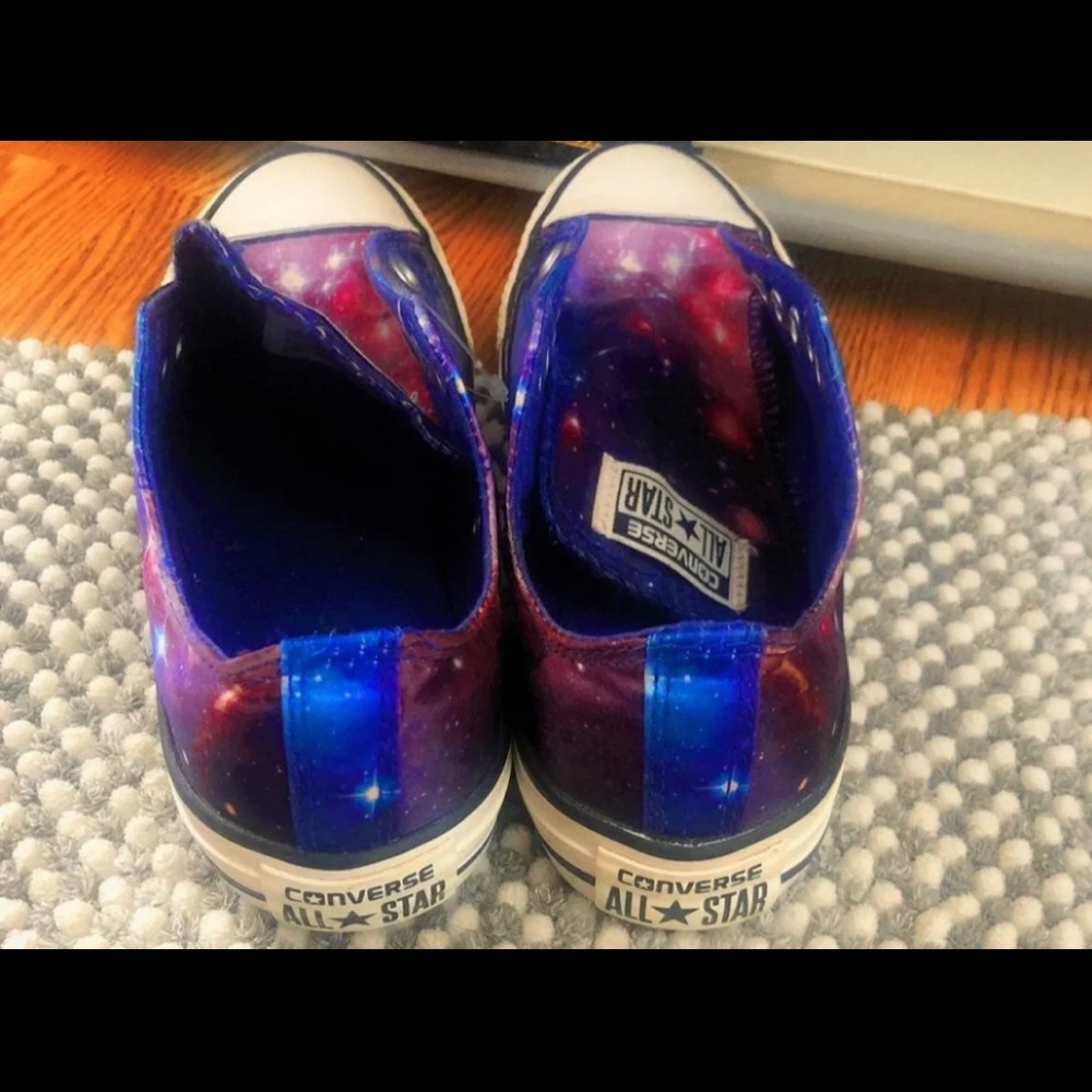 Converse - Picture 4 of 6